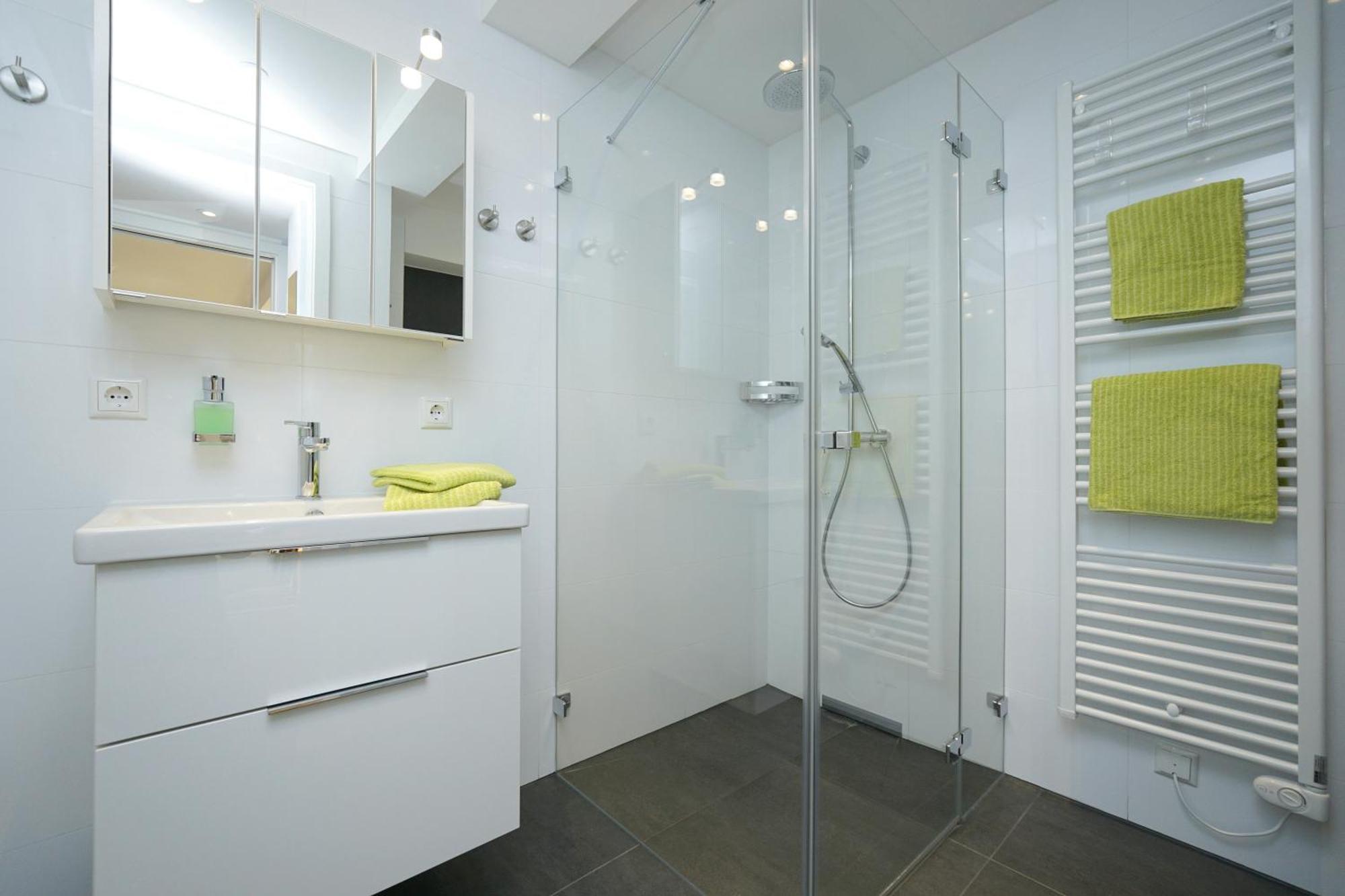 Traum Fewo Strandliebe Mit Meerblick, 3 Schlafzimmer, 2 Baeder บินซ์ ภายนอก รูปภาพ